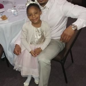 Meet your Posher, Devan